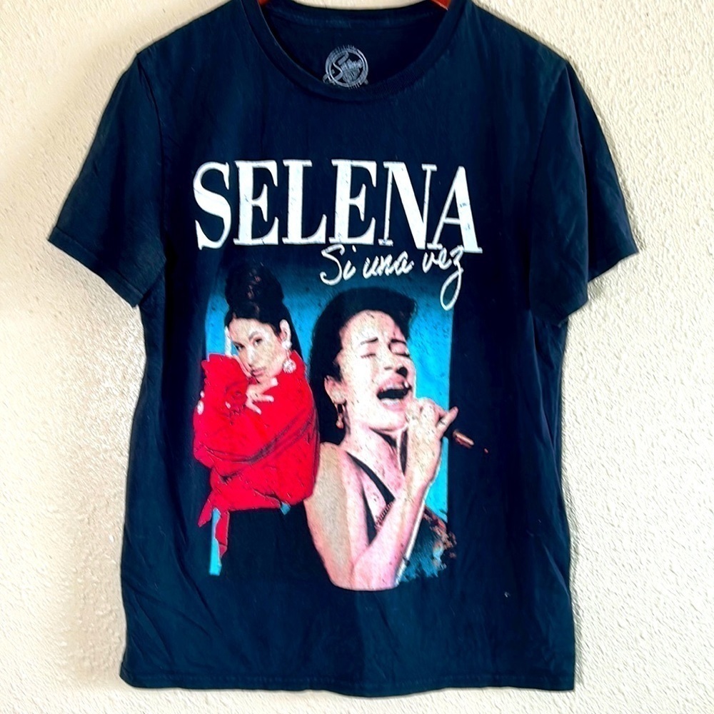 SELENA Si Una Vez T-Shirt.